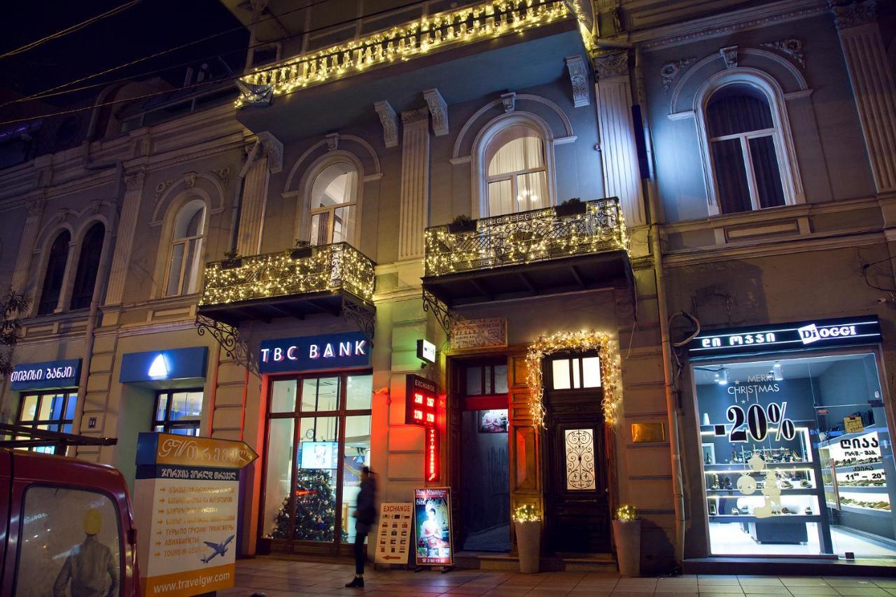 Hotel Bella Casa Tbilisi Bagian luar foto