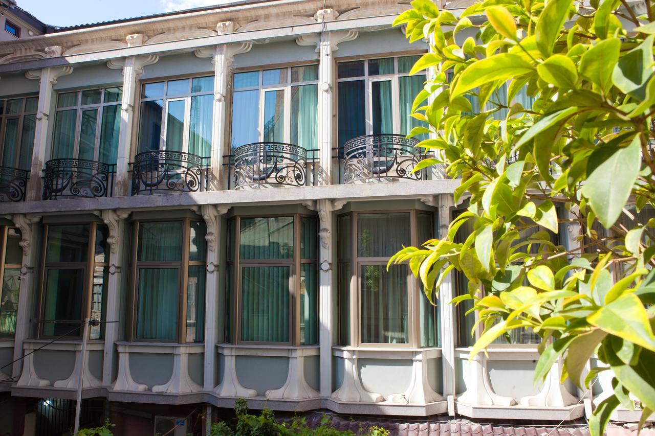 Hotel Bella Casa Tbilisi Bagian luar foto